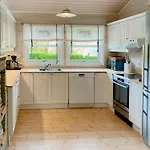 בית נופש With View And Sunny Terrace