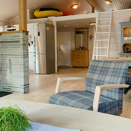 With View And Sunny Terrace * Saltnes